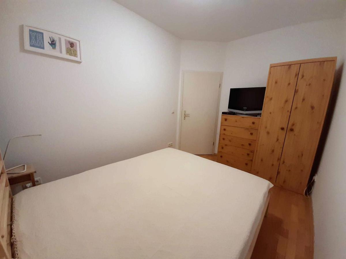 Max Thermal Apartman Heviz Bagian luar foto